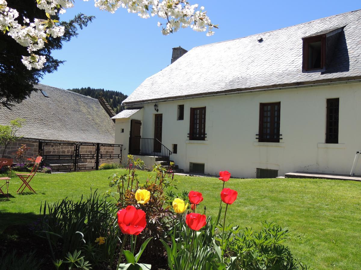Hotel Restaurant Du Plomb Du Cantal Murat  Exterior foto